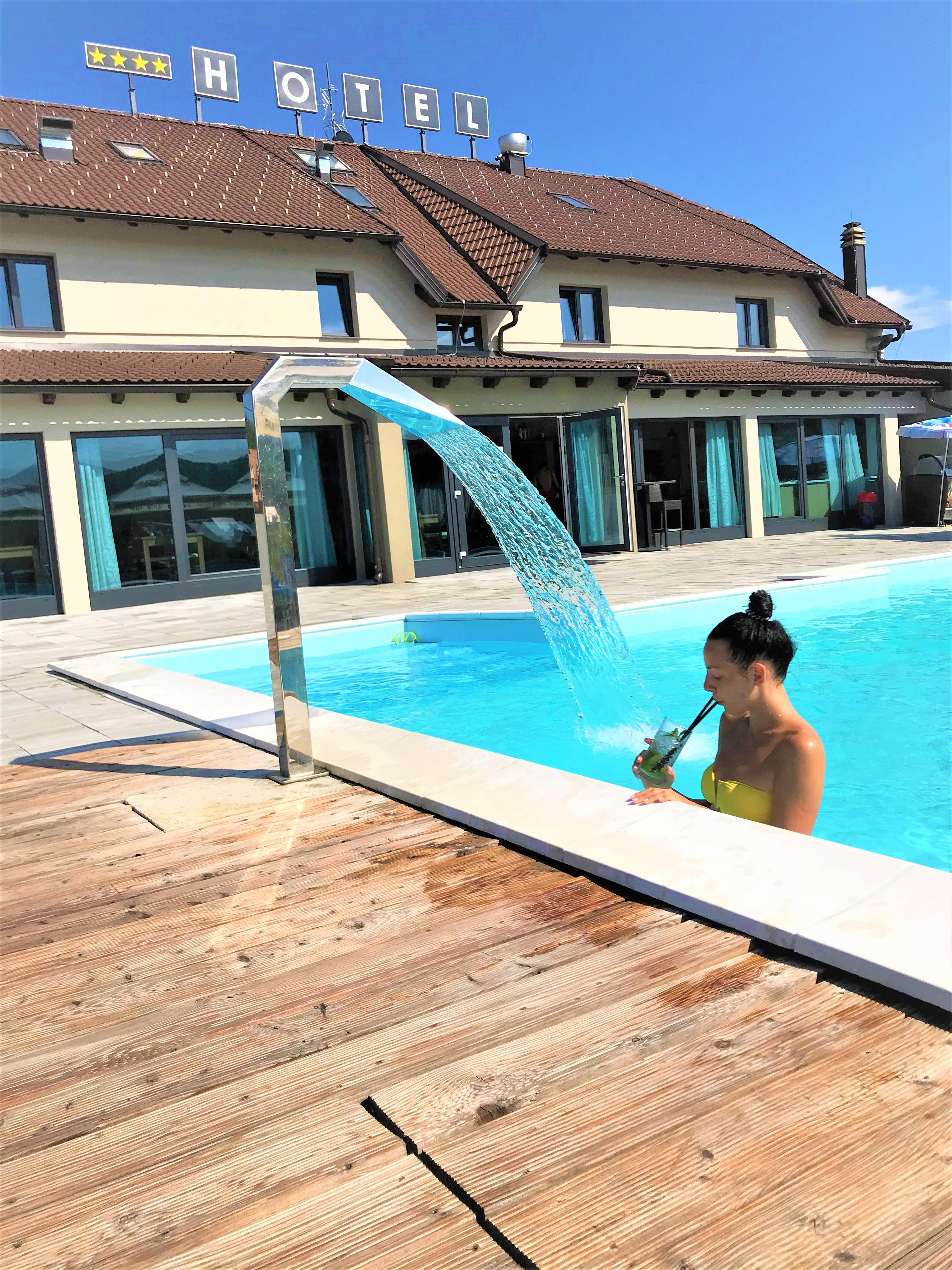 16 Lakes Hotel Grabovac  Luaran gambar